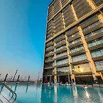 Easygo- Stylish 1Bdr With View And Astonishing Facilities Jvc