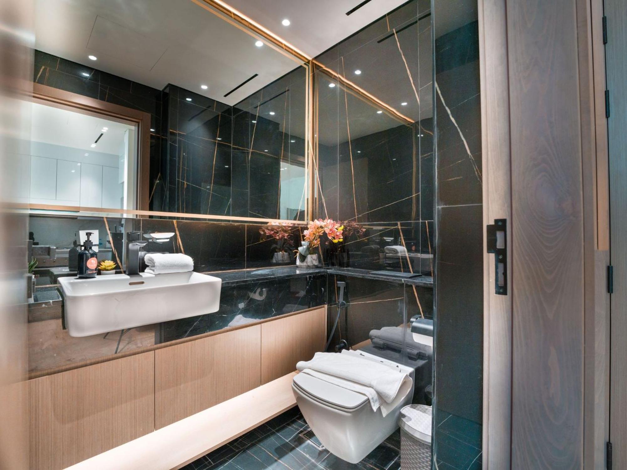 Easygo- Stylish 1bdr With View And Astonishing Facilities Jvc Apartment *