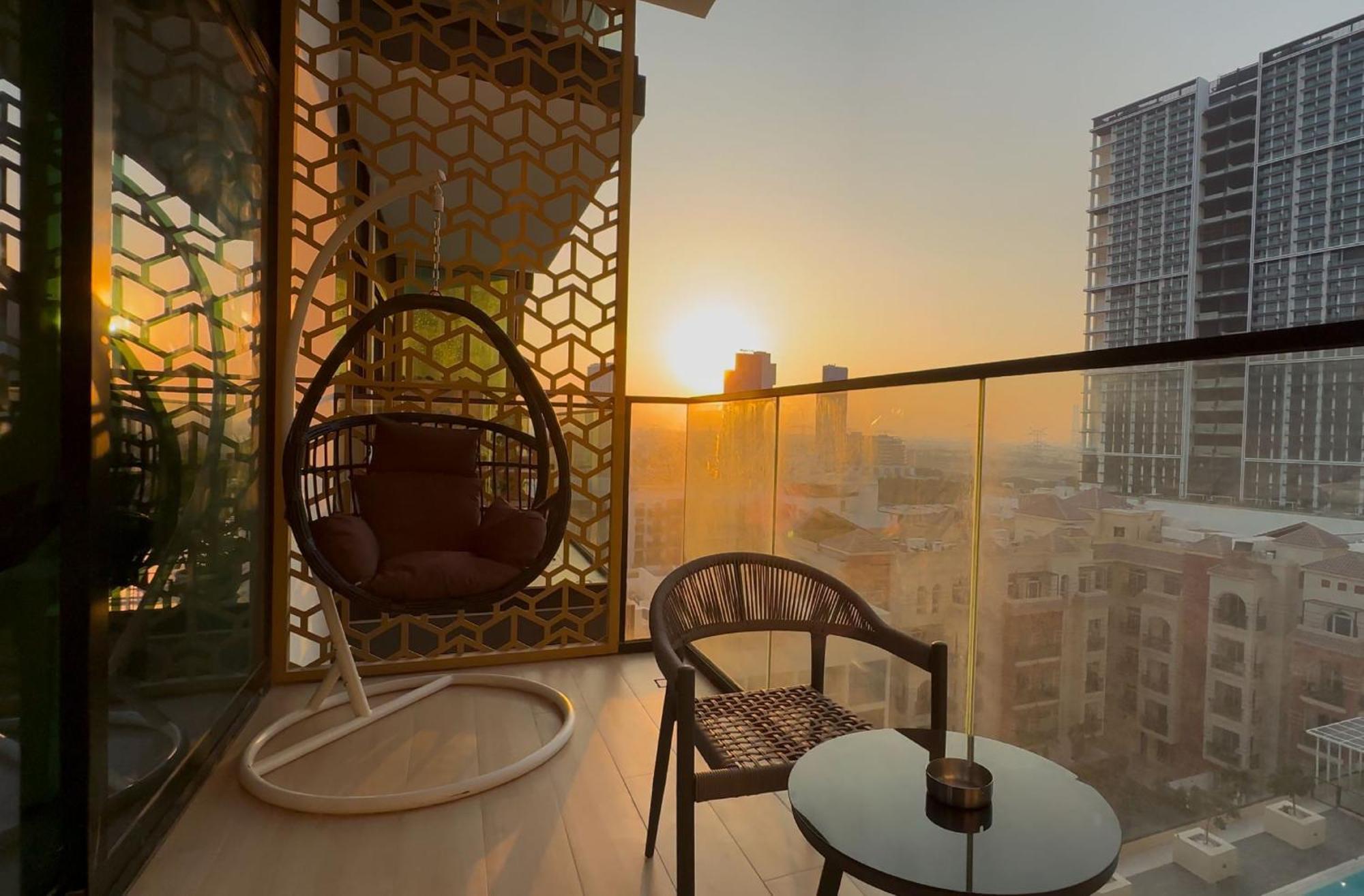 Easygo- Stylish 1bdr With View And Astonishing Facilities Jvc Apartment Dubai